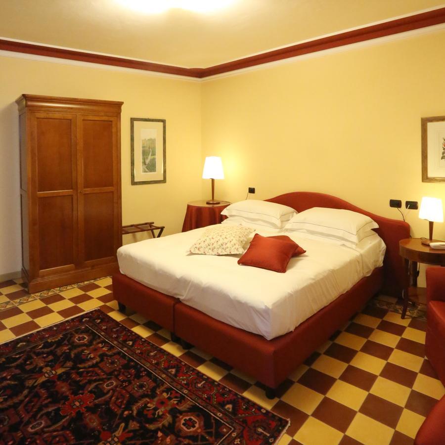 Albergo Castiglione Langhe Castiglione Tinella Eksteriør billede